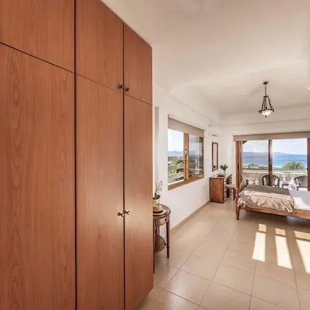 Villa Heights Argaka